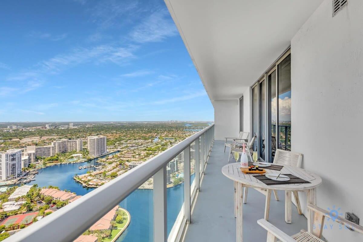 Appartement Coastal Relaxation - Parking Included - Amazing Pools à Hollywood Extérieur photo